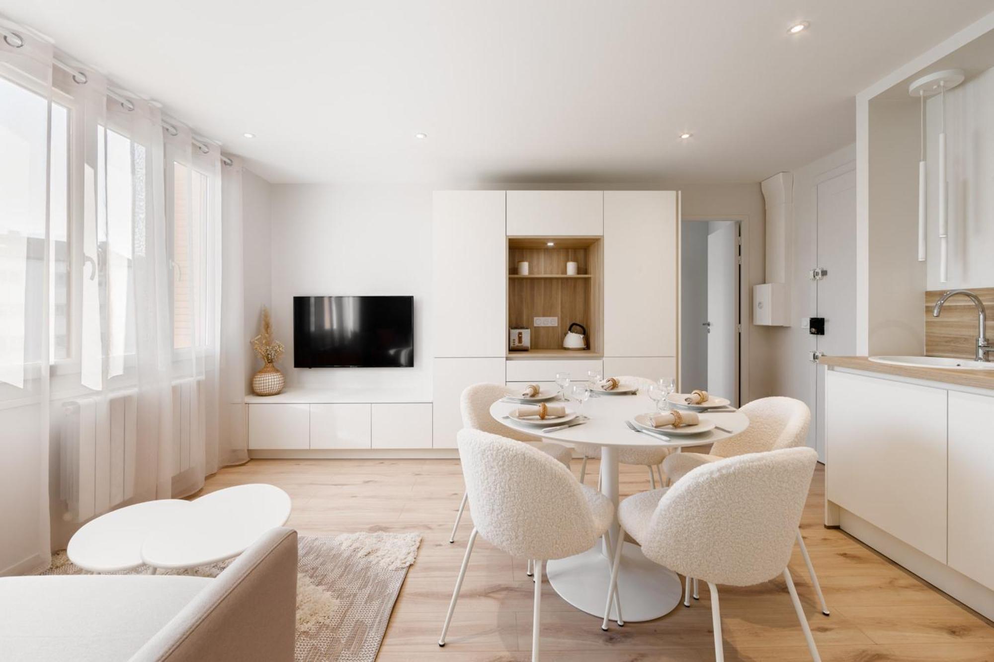 Le Santorin Elegant Calme Parking Apartment Annecy Exterior photo